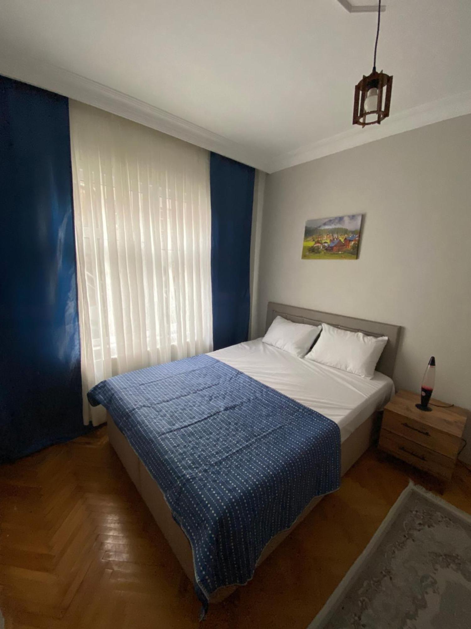 Noble House Daire *