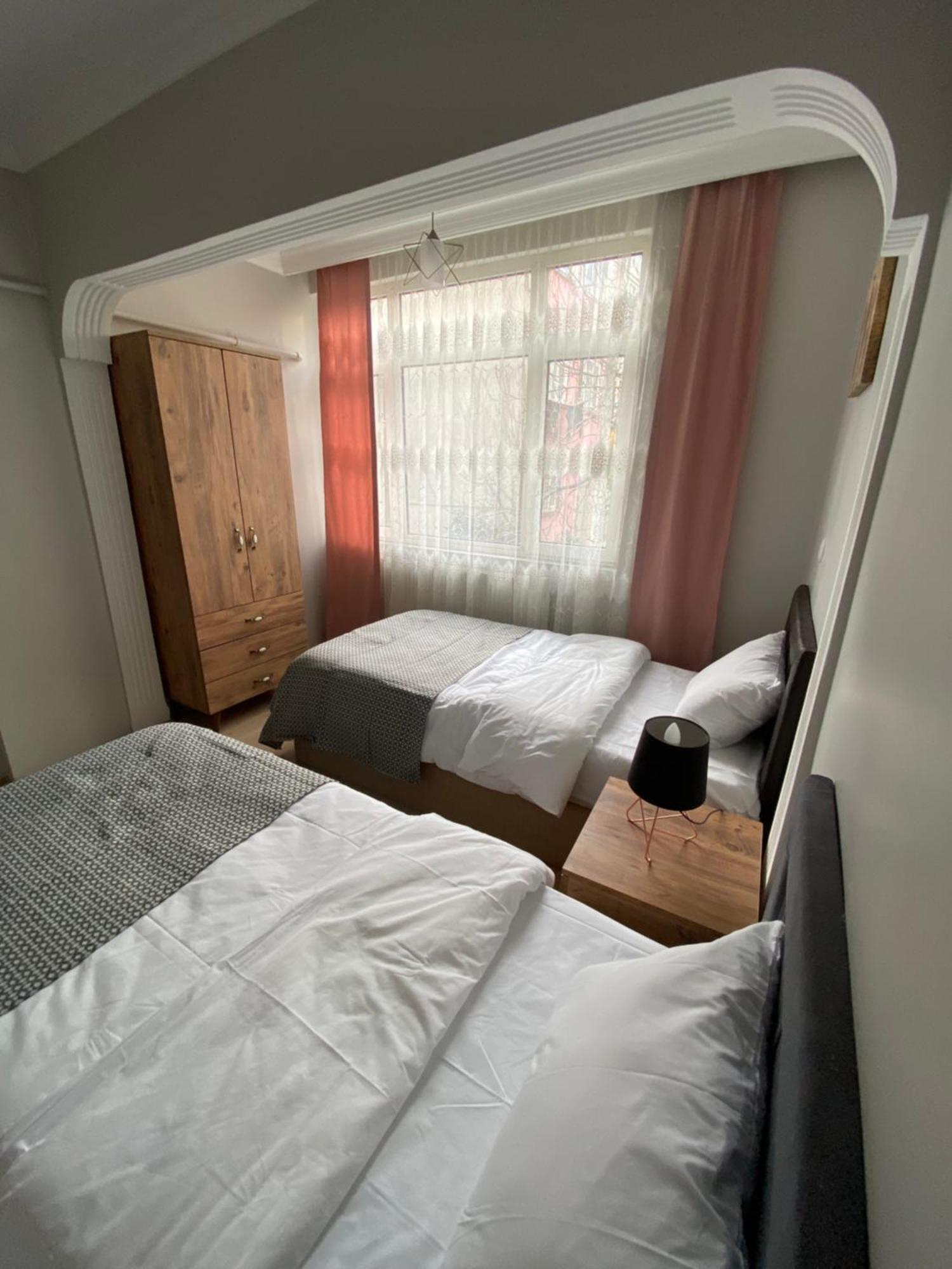 Noble House Daire *