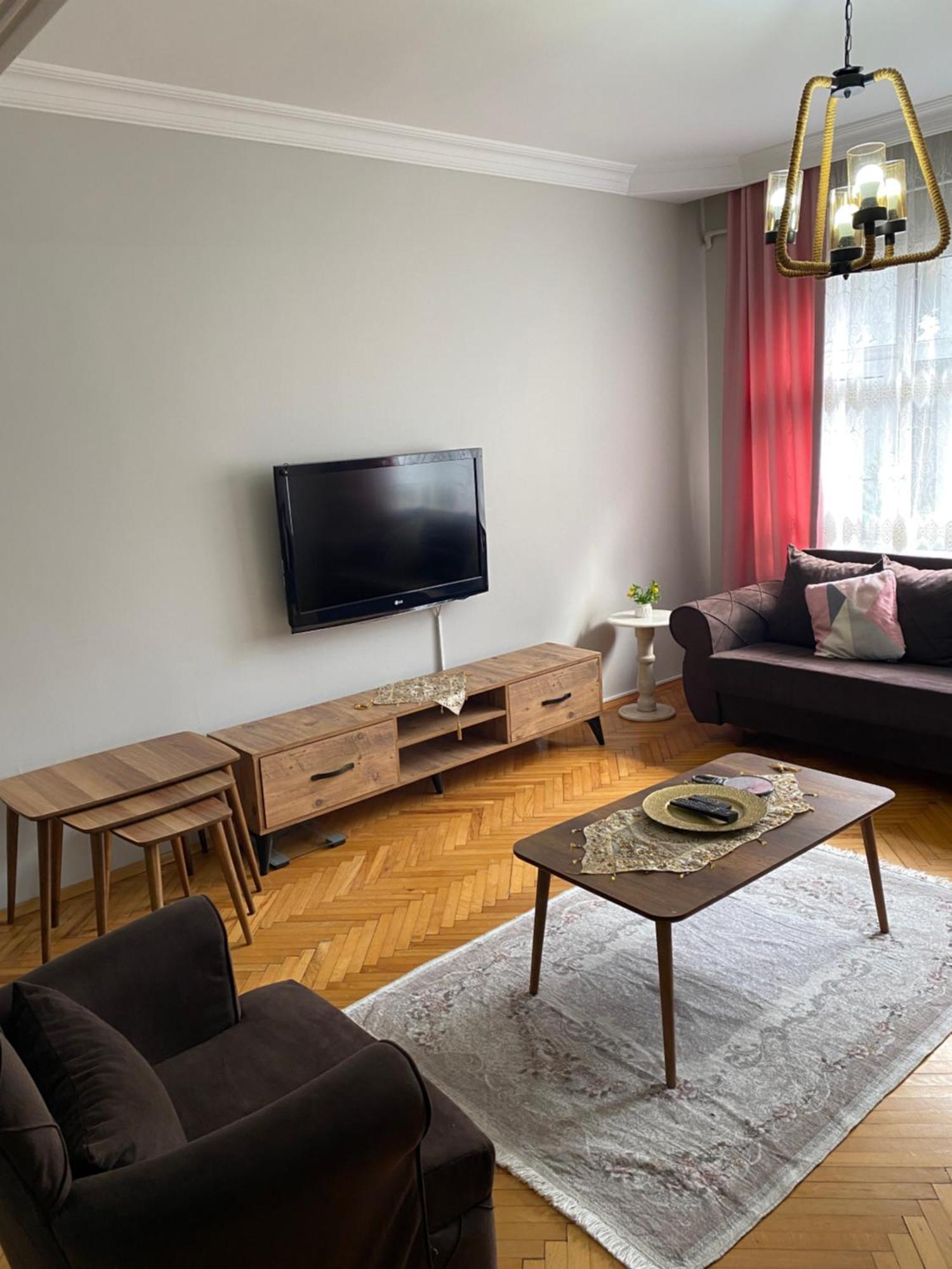 Daire Noble House *